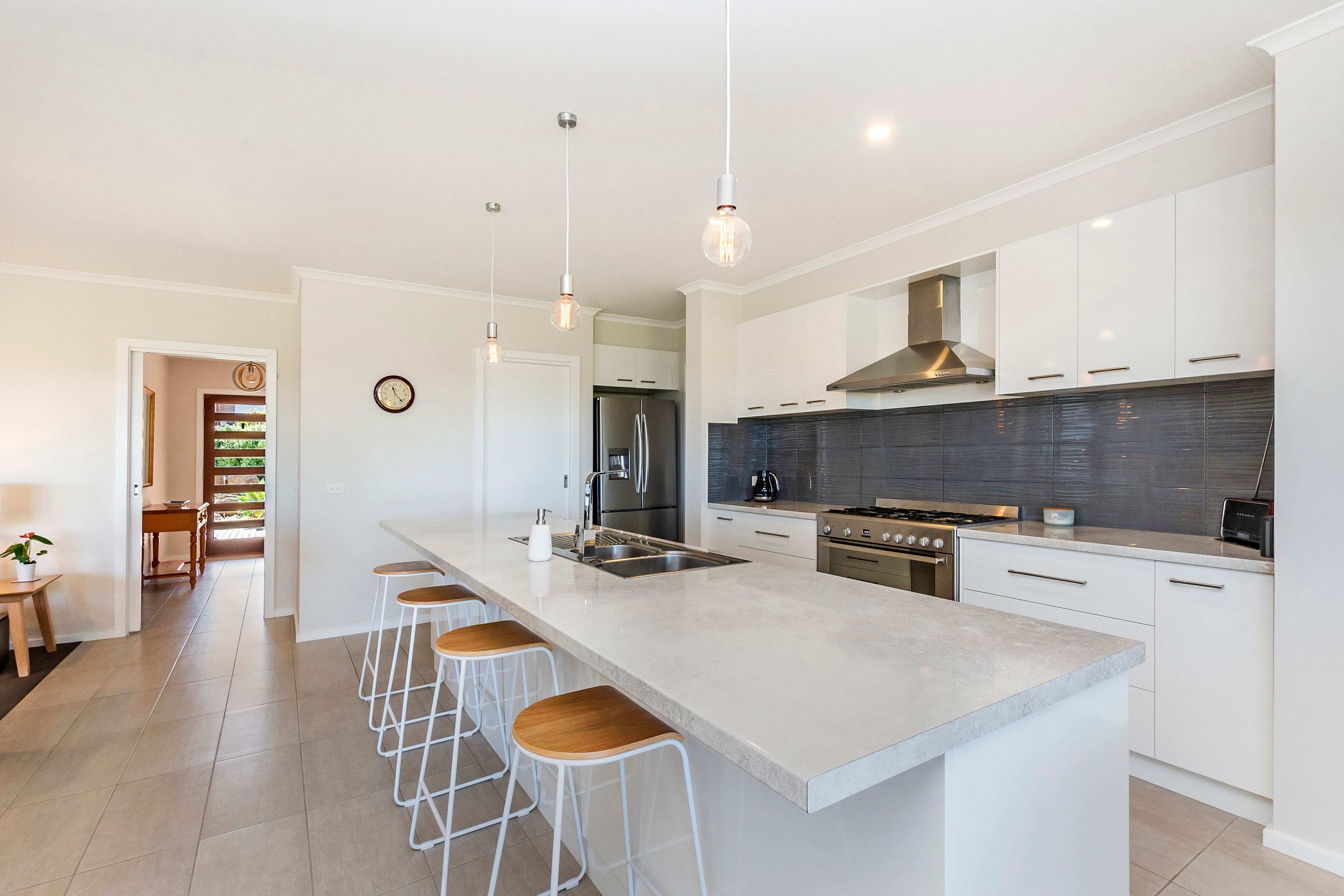 44 Mitchell Street, Warrnambool VIC 3280, Warrnambool - Thumbnail 3