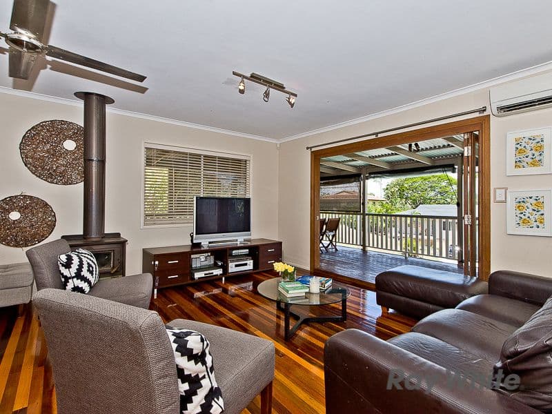 1 Lobelia Court, Everton Hills QLD 4053, Everton Hills - Thumbnail 3