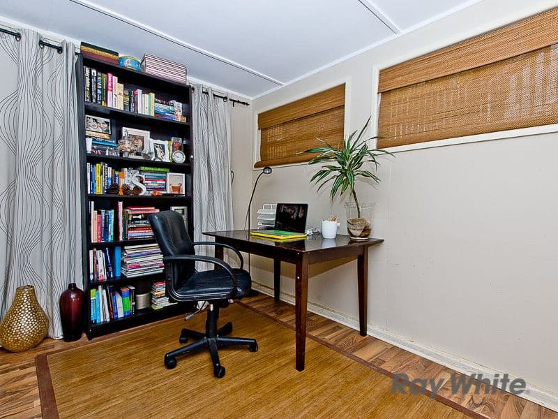 1 Lobelia Court, Everton Hills QLD 4053, Everton Hills - Thumbnail 7
