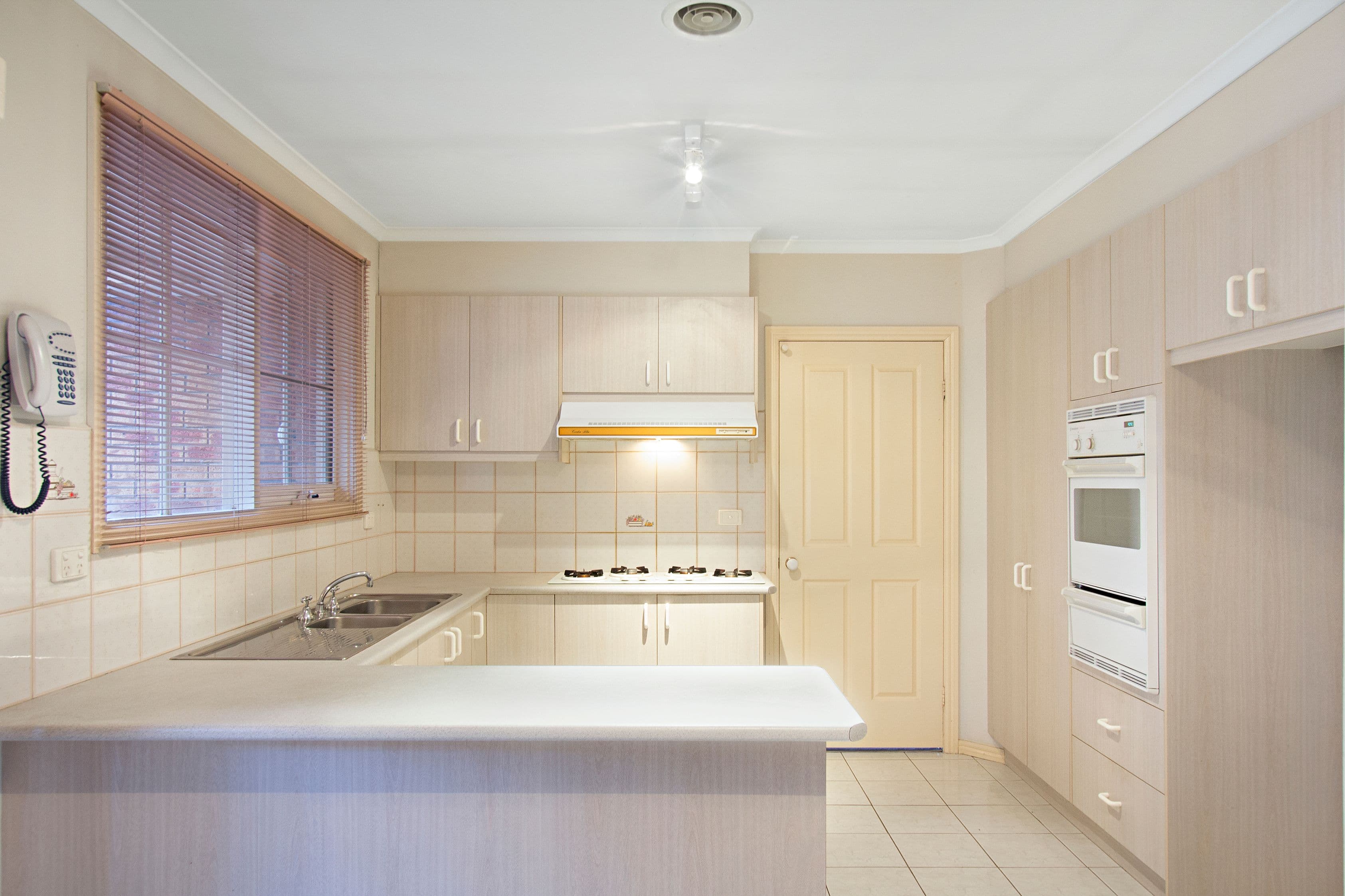 22 Hourigan Avenue, Clayton VIC 3168, Clayton - Thumbnail 4