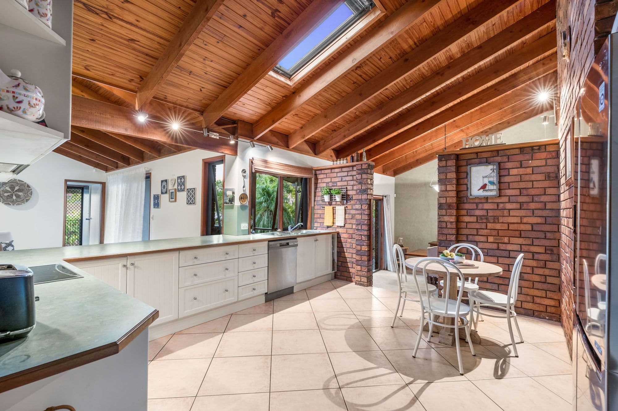 38 Parfrey Road, Rochedale South QLD 4123, Rochedale South - Thumbnail 3