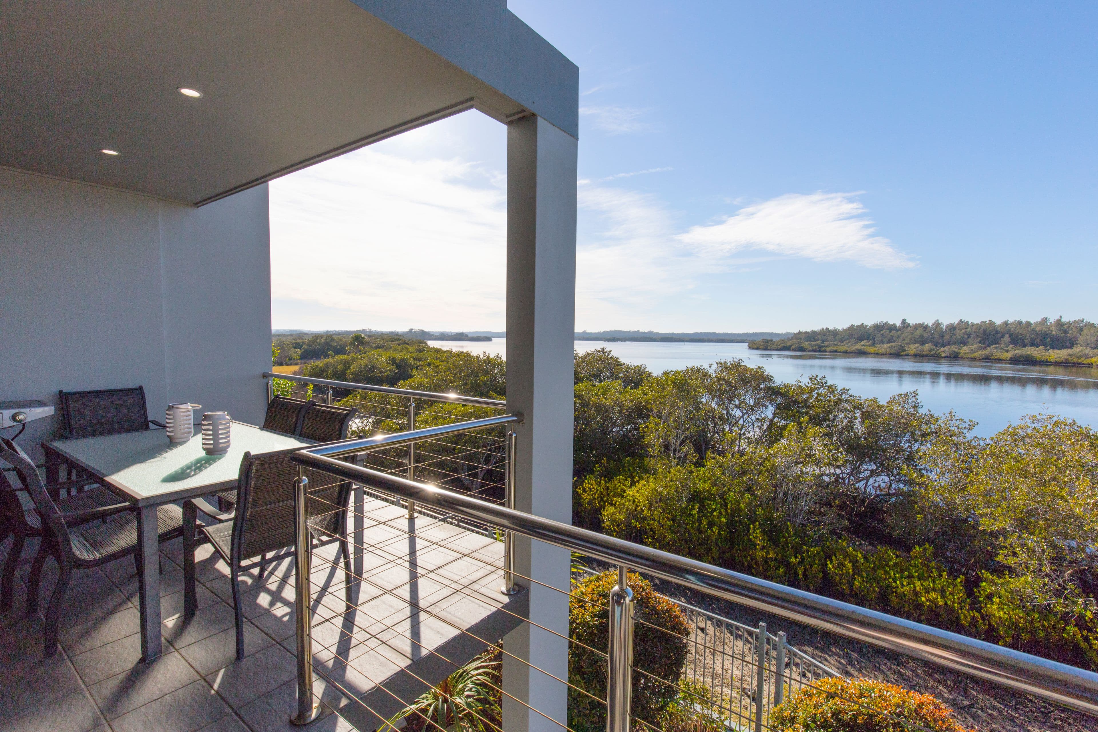 2 Port Stephens Street, Tea Gardens - Thumbnail 2