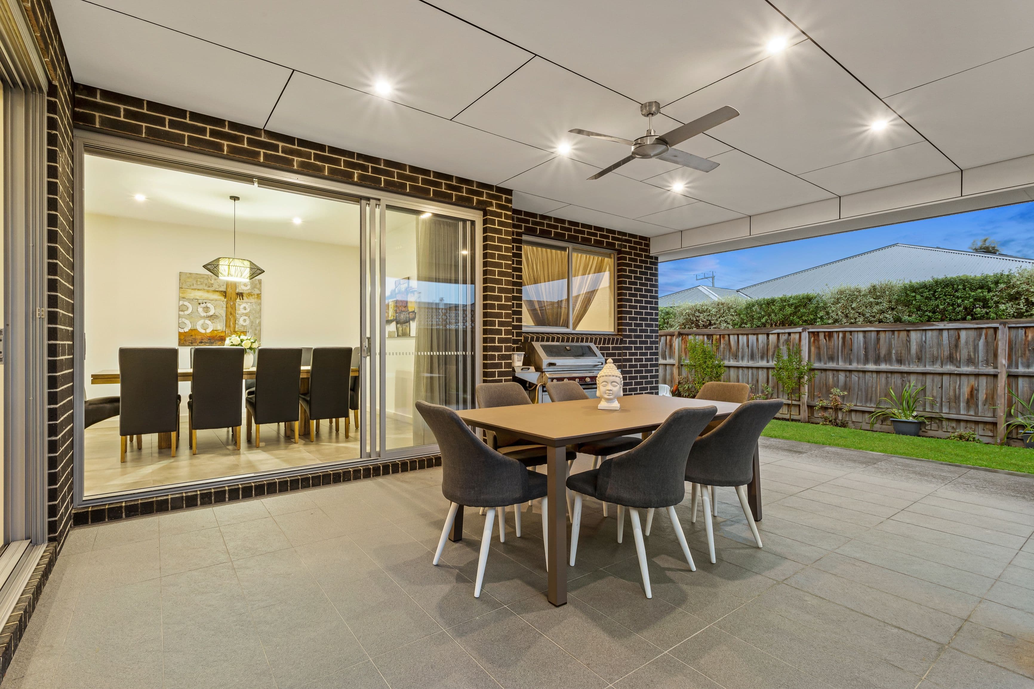 16 Dunraven Crescent, Doreen VIC 3754, Doreen - Thumbnail 4