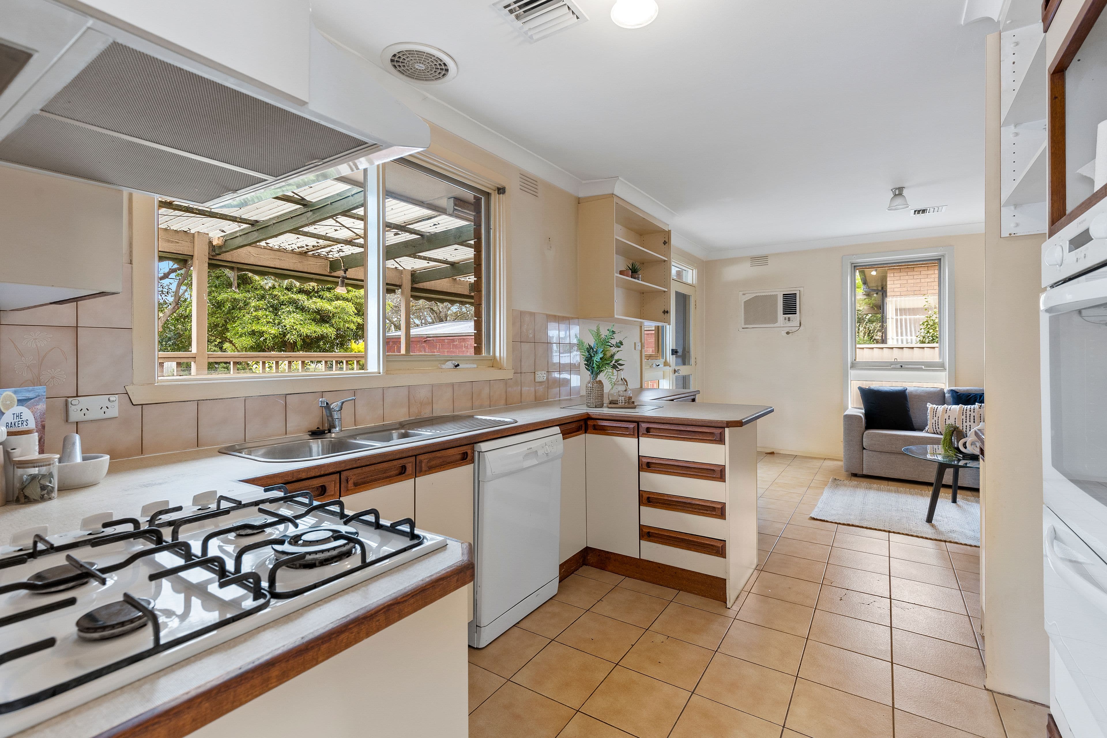 30 Sandgate Avenue, Glen Waverley VIC 3150, Glen Waverley - Thumbnail 4