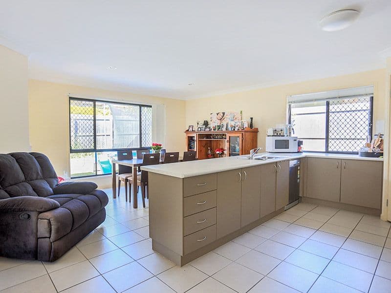 16 Castlewellan Circuit, Warner QLD 4500, Warner - Thumbnail 3