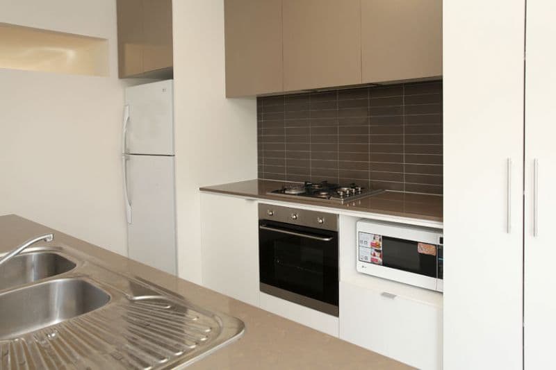 10 Ibrox Street, MULGRAVE VIC 3170, Mulgrave - Thumbnail 2