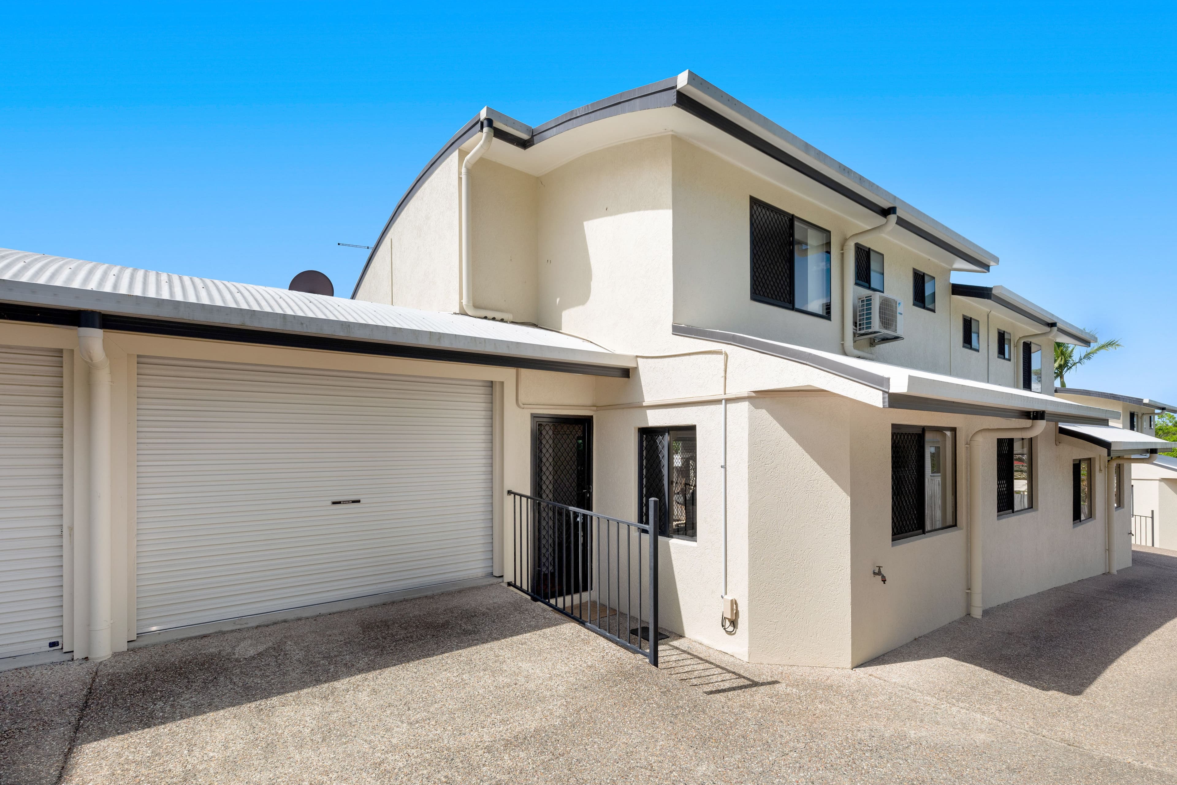 97 Cambridge Street, Carina Heights QLD 4152, Carina Heights - Image 1