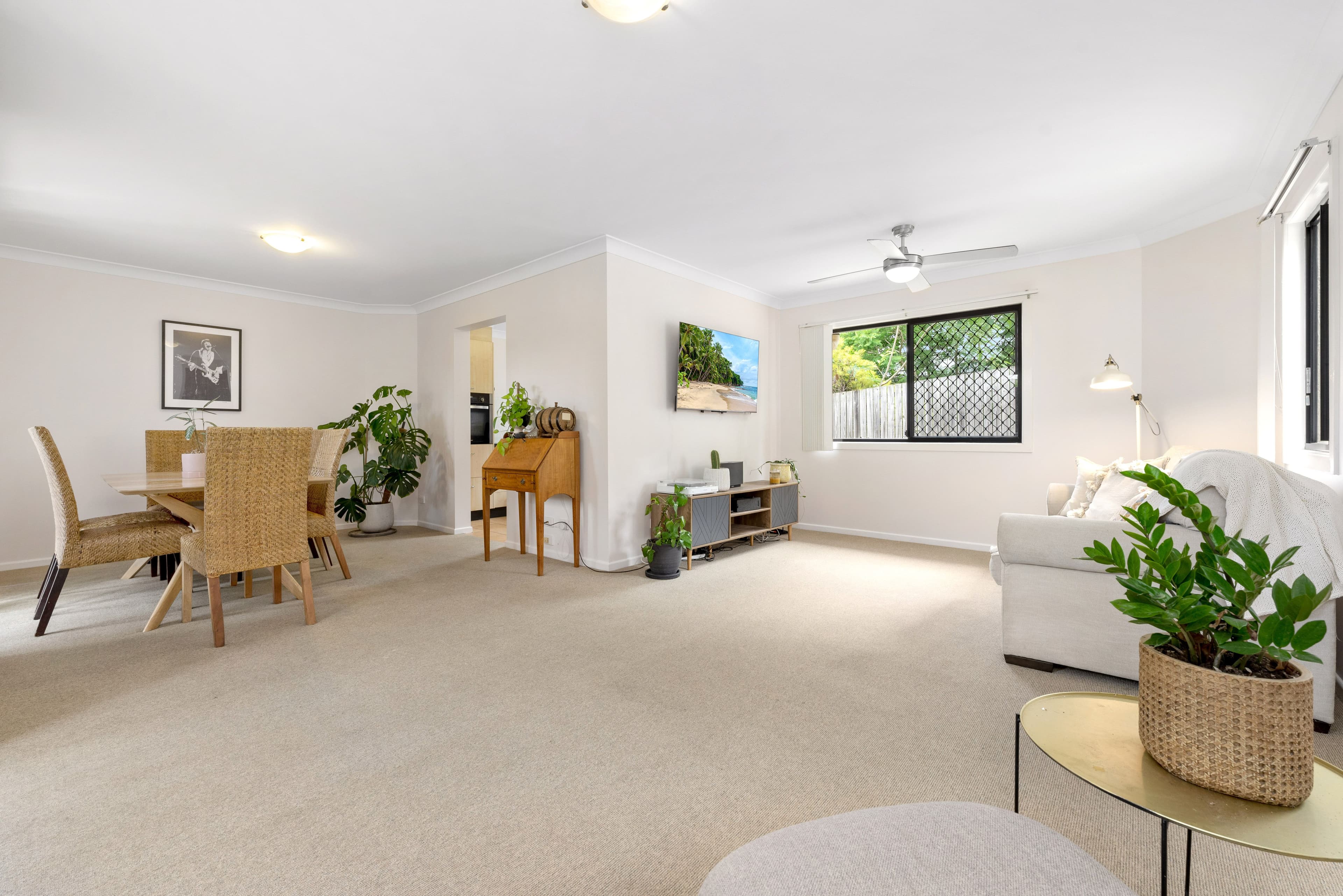 97 Cambridge Street, Carina Heights QLD 4152, Carina Heights - Thumbnail 2