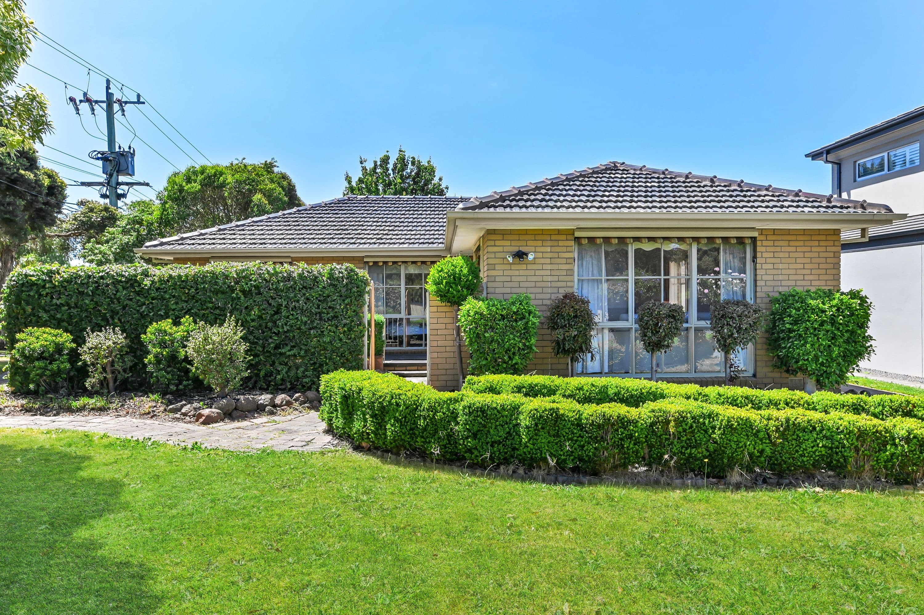 2 Kellaway Street, Mount Waverley VIC 3149, Mount Waverley - Image 1