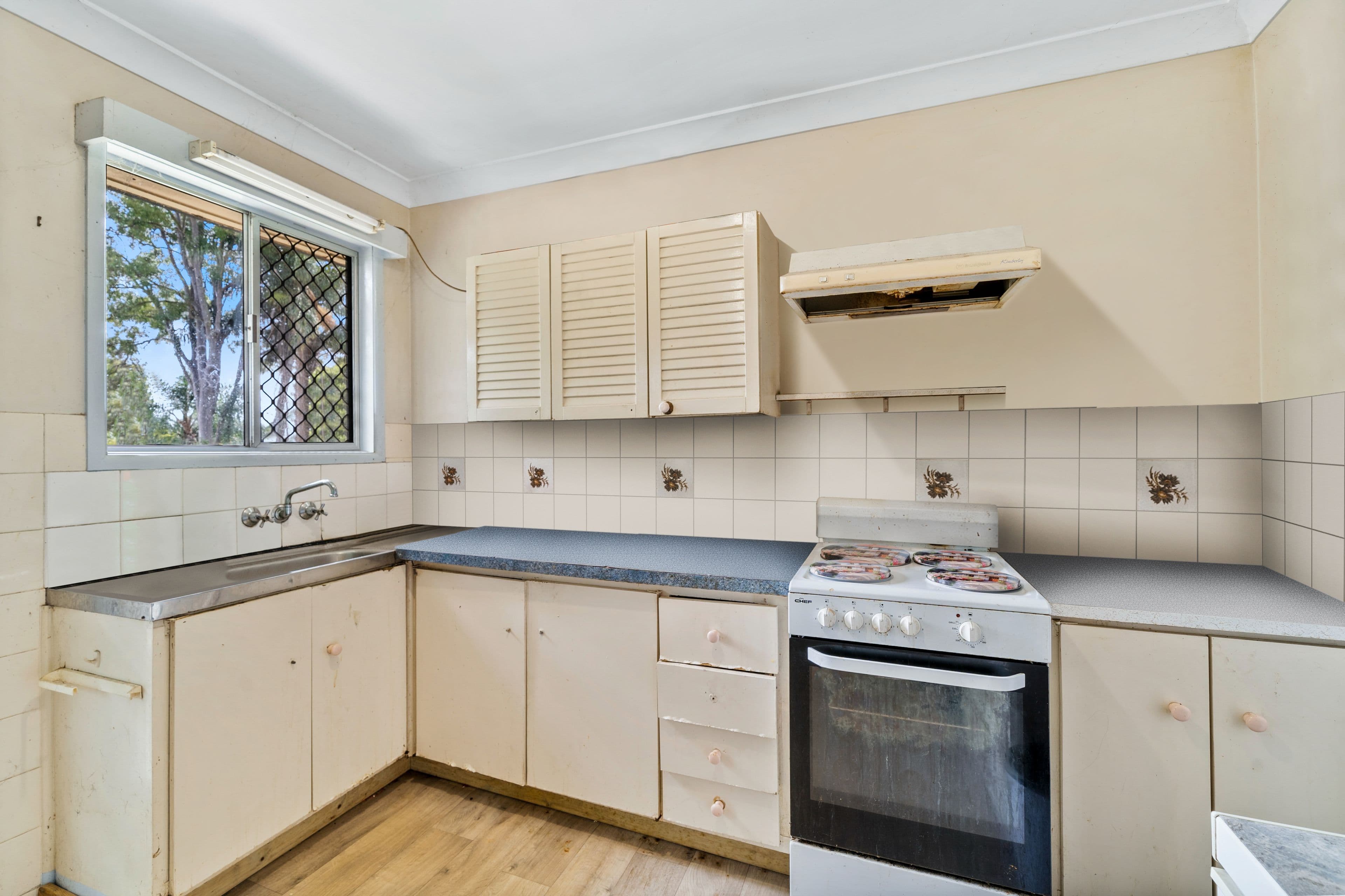 187 Redbank Plains Road, Bellbird Park QLD 4300, Bellbird Park - Thumbnail 8