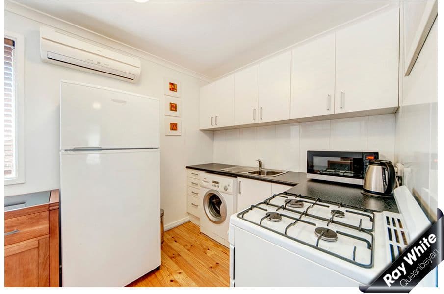 48 Richard Avenue, QUEANBEYAN NSW 2620, Queanbeyan - Thumbnail 5