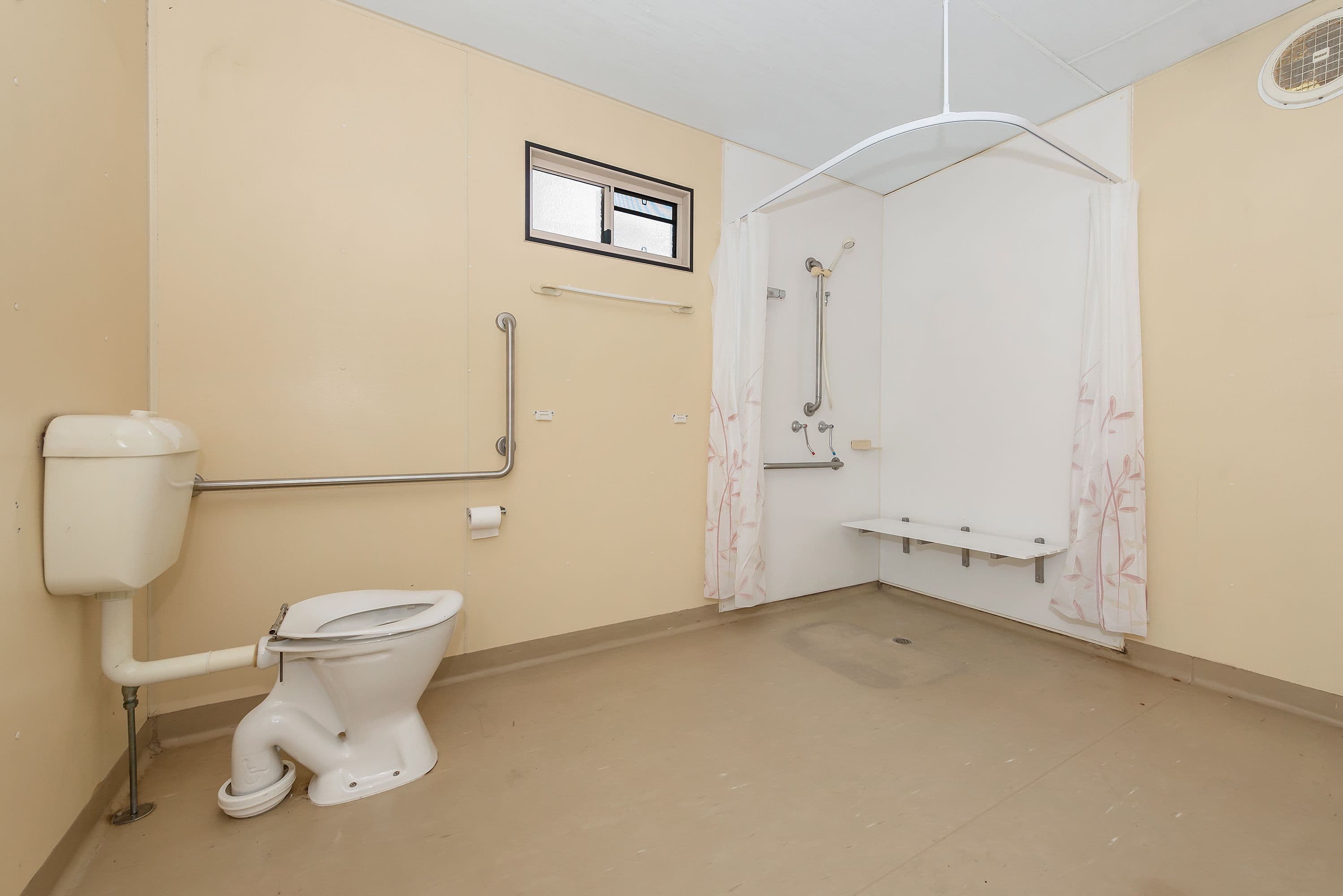 5 Cordelia Avenue, Cranbrook QLD 4814, Cranbrook - Thumbnail 6