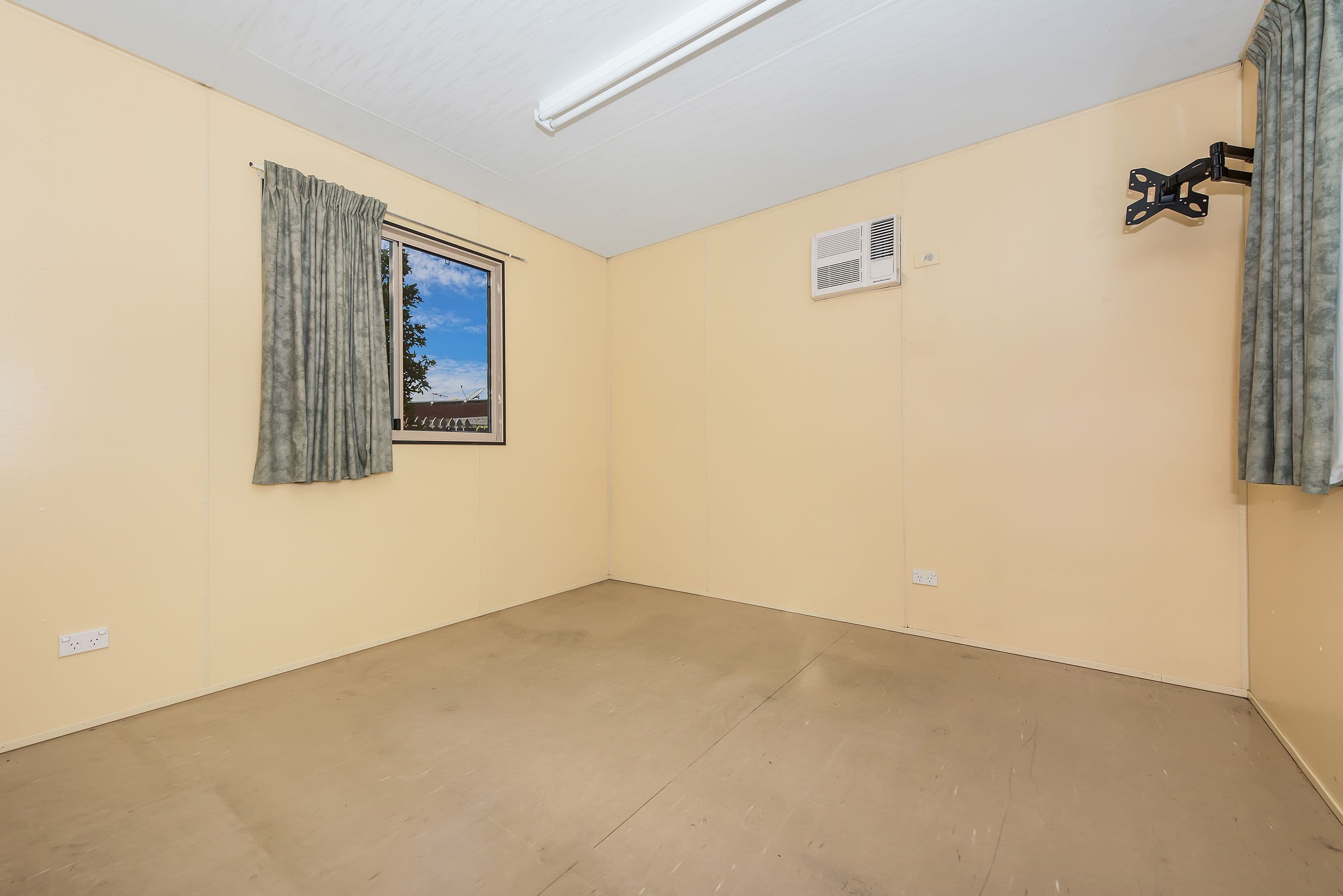 5 Cordelia Avenue, Cranbrook QLD 4814, Cranbrook - Thumbnail 7