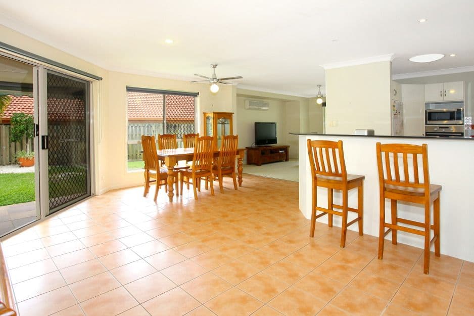 4 Lumley Street, Mudgeeraba QLD 4213, Mudgeeraba - Thumbnail 7