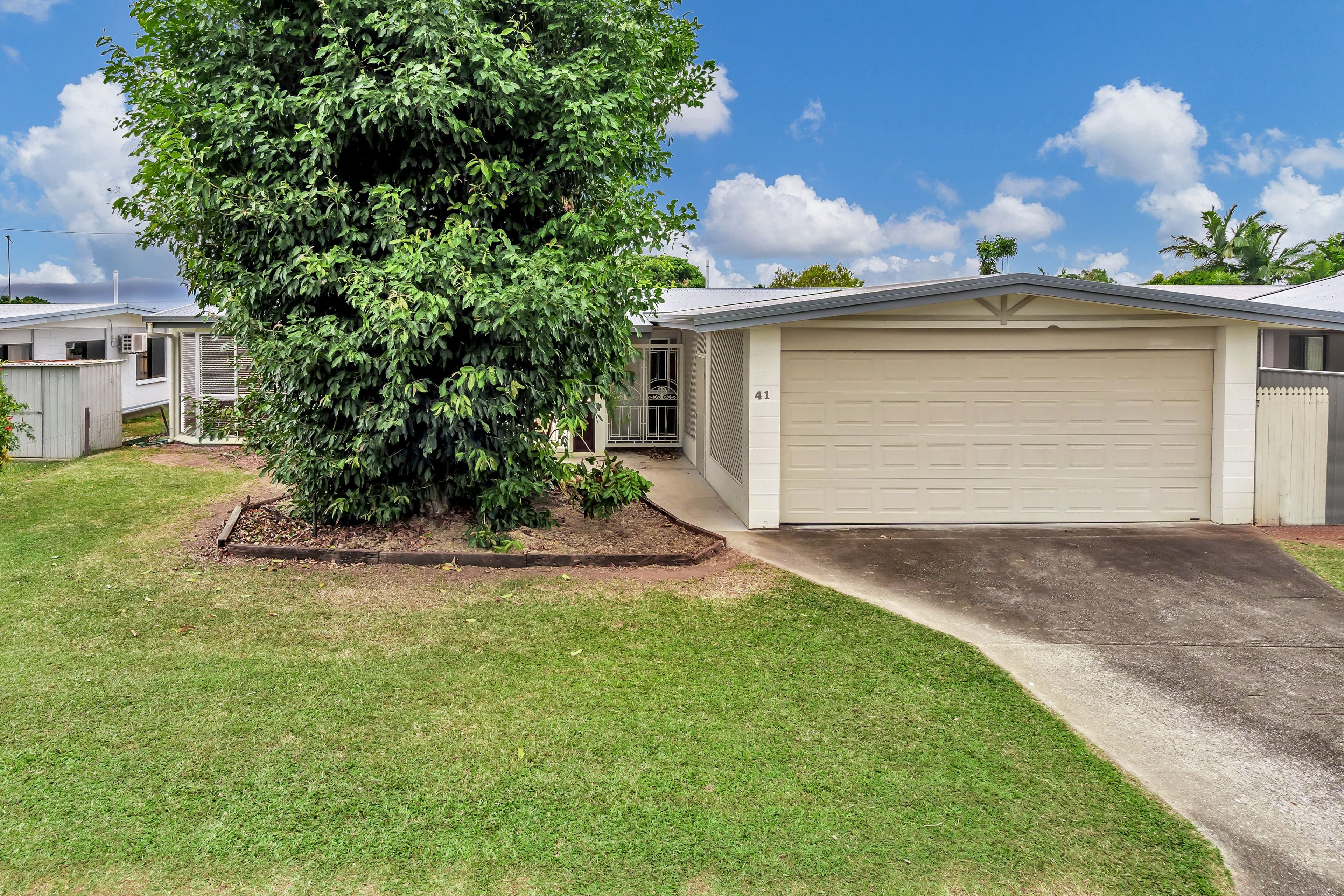 41 Amethyst Street, Bayview Heights QLD 4868, Bayview Heights - Thumbnail 2