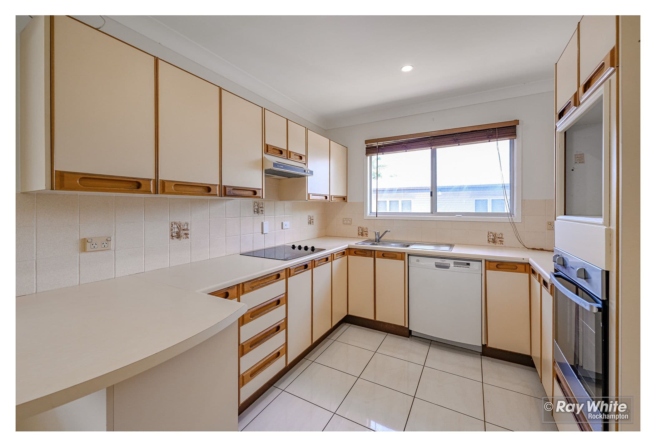 2 Kerr Street, Park Avenue QLD 4701, Park Avenue - Thumbnail 4