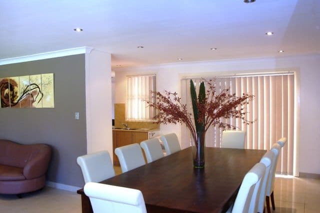 70  Burns Road, WAKELEY NSW 2176, Wakeley - Thumbnail 2