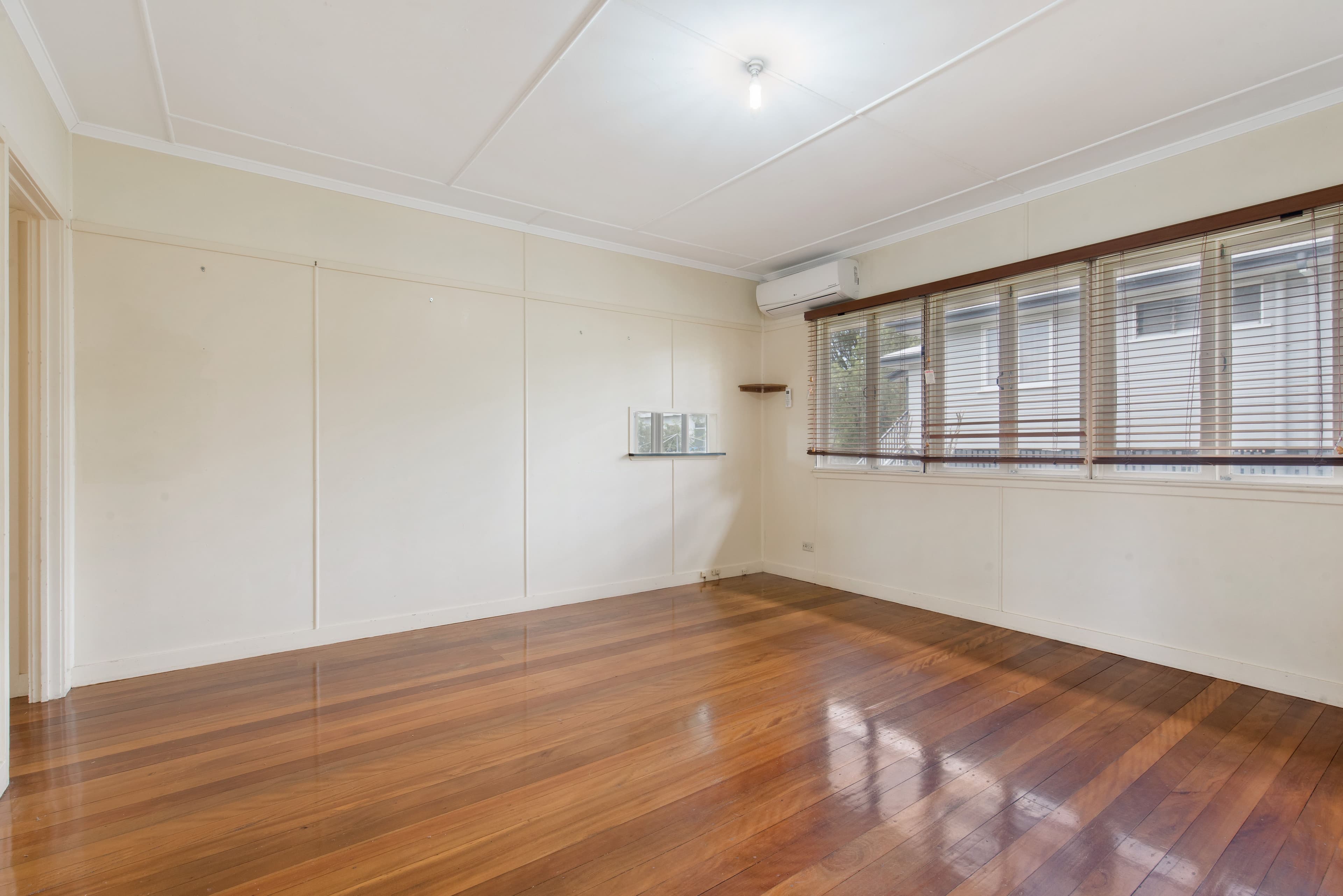 27 Zetland Street, Upper Mount Gravatt QLD 4122, Upper Mount Gravatt - Thumbnail 2