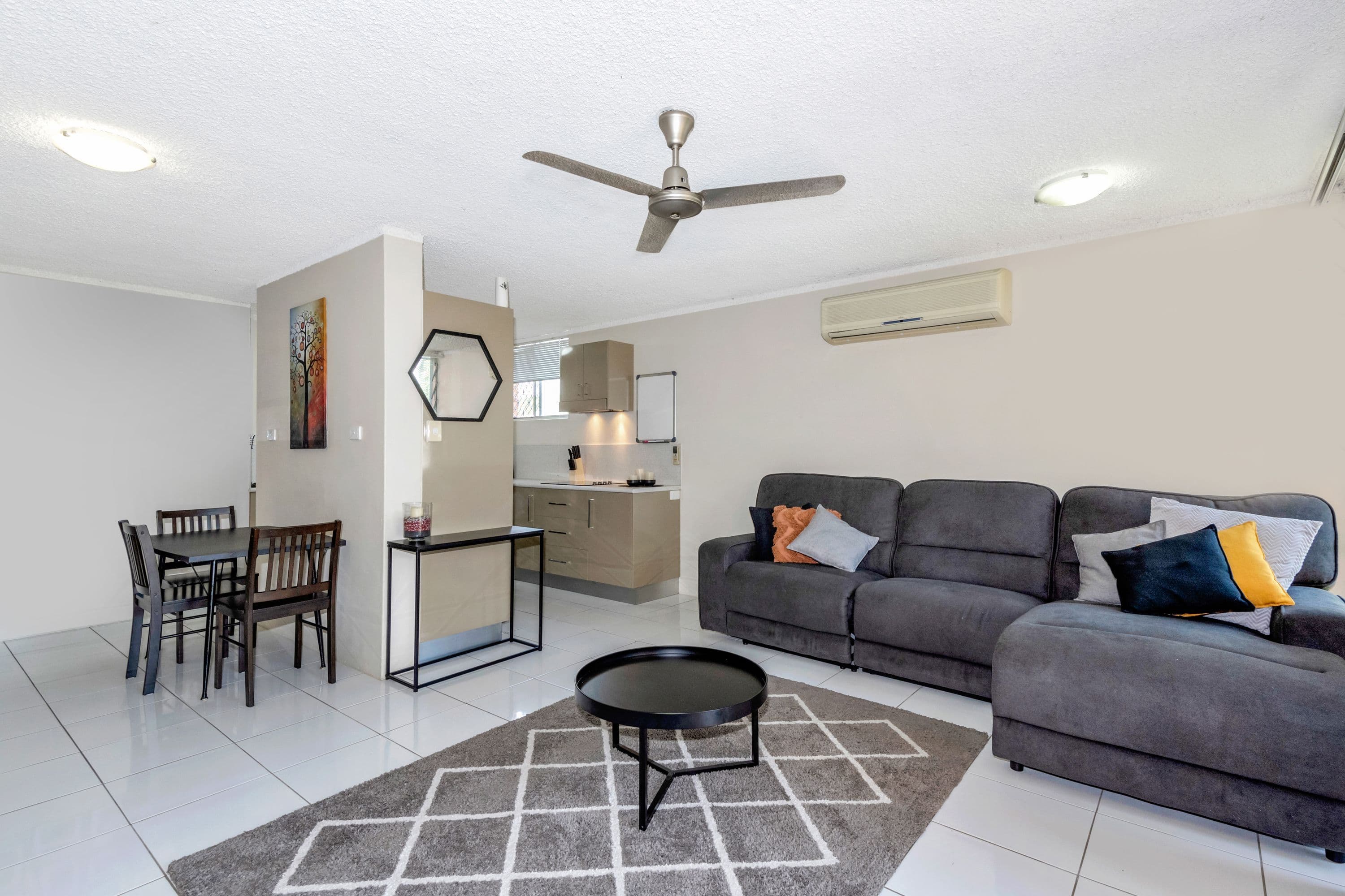31 Surrey Street, Hyde Park QLD 4812, Hyde Park - Image 1