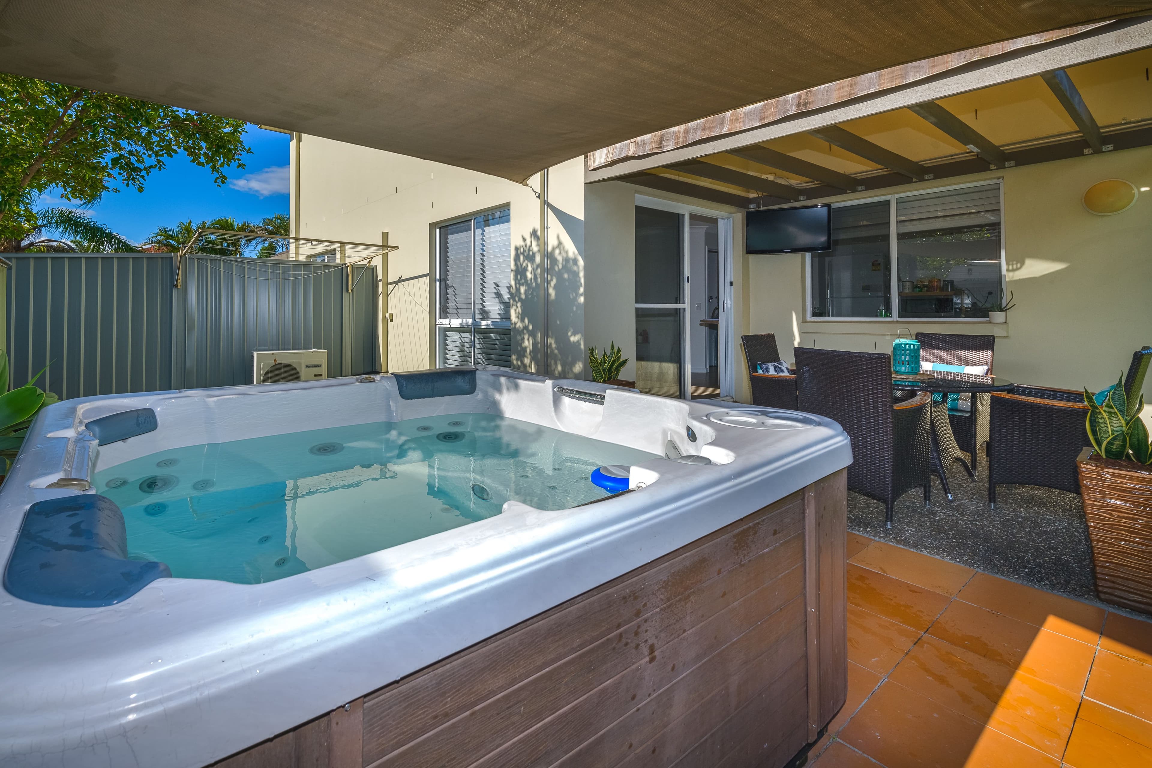 1 Joshua Close, Arundel QLD 4214, Arundel - Thumbnail 8