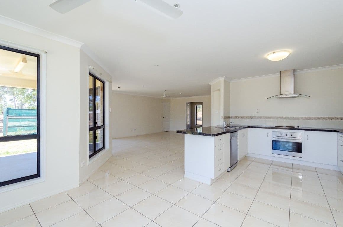 323 Jim Whyte Way, Burua QLD 4680, Burua - Thumbnail 3