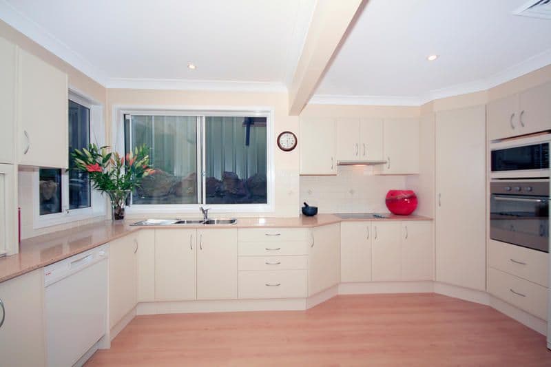 12 Electra Street, HEATHCOTE NSW 2233, Heathcote - Thumbnail 5