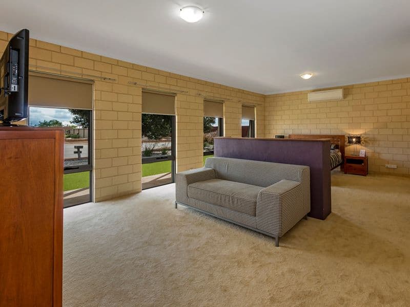 9 Coolabah Court, Woorree WA 6530, Woorree - Thumbnail 6