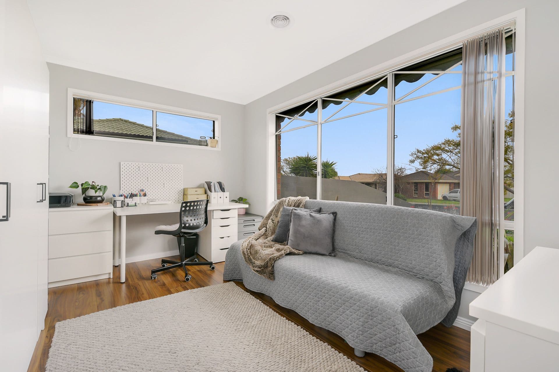 4 Michelle Drive, Berwick VIC 3806, Berwick - Thumbnail 4