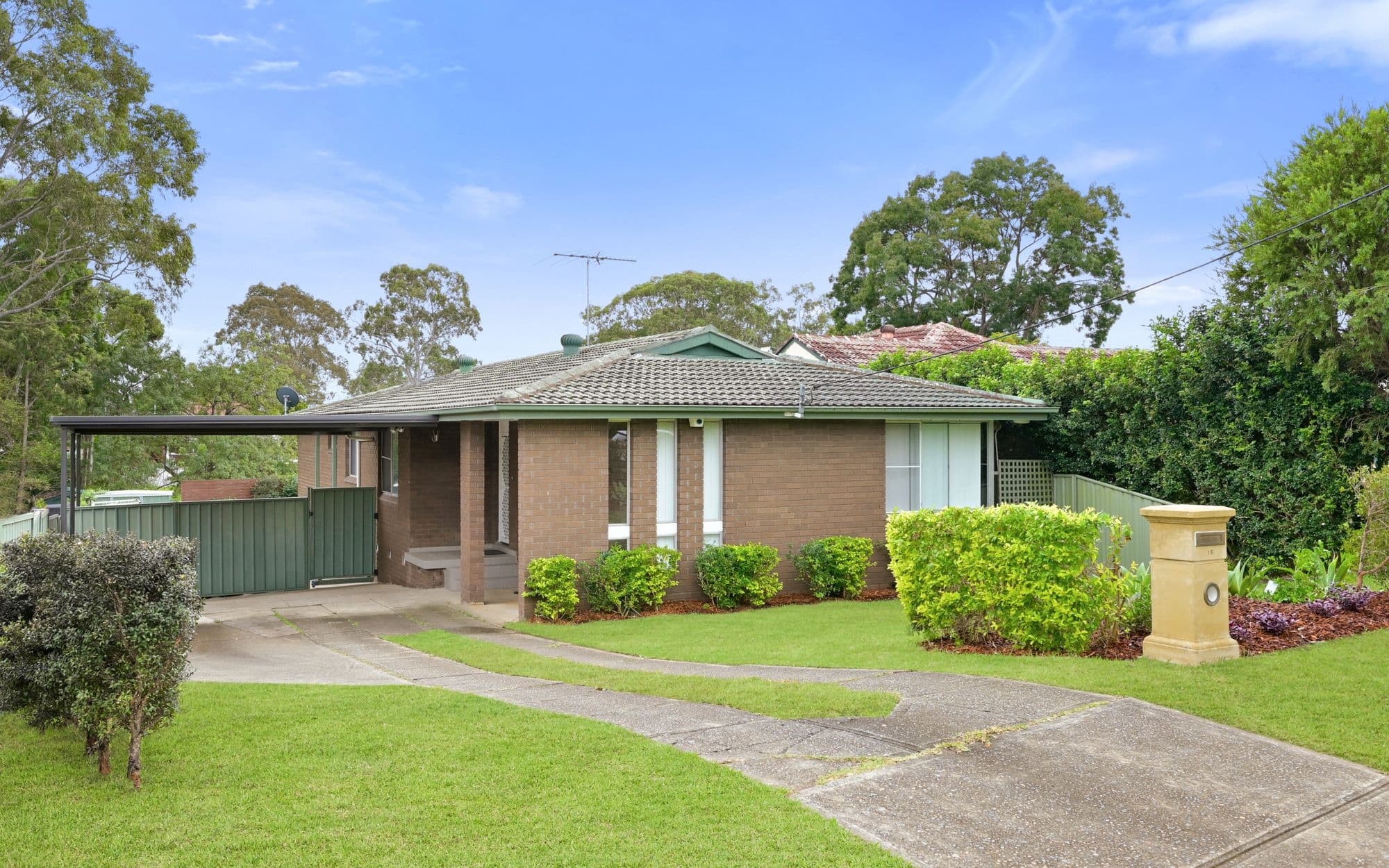 19 Lawson Street, Campbelltown NSW 2560, Campbelltown - Thumbnail 2