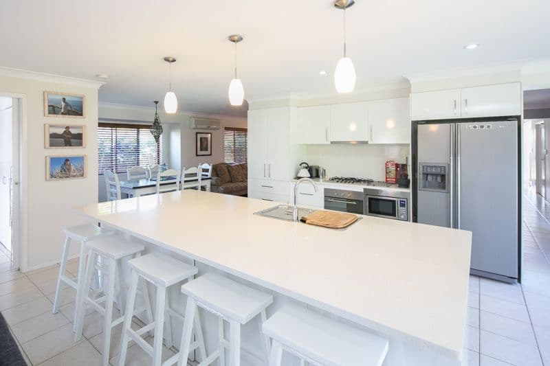 4 Kagi Court, Runaway Bay QLD 4216, Runaway Bay - Thumbnail 7