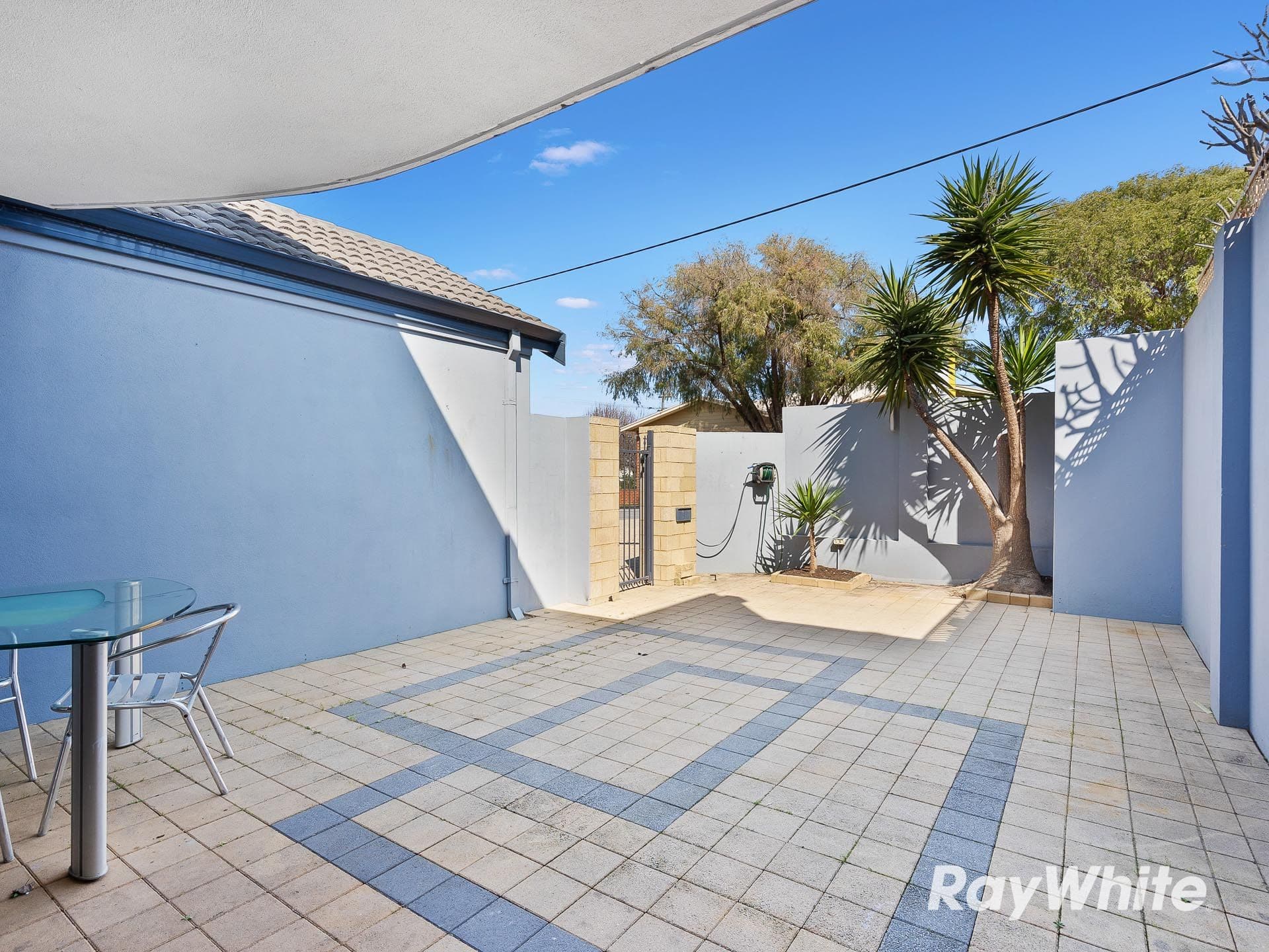 11 Stevenson Street, Dudley Park WA 6210, Dudley Park - Thumbnail 3
