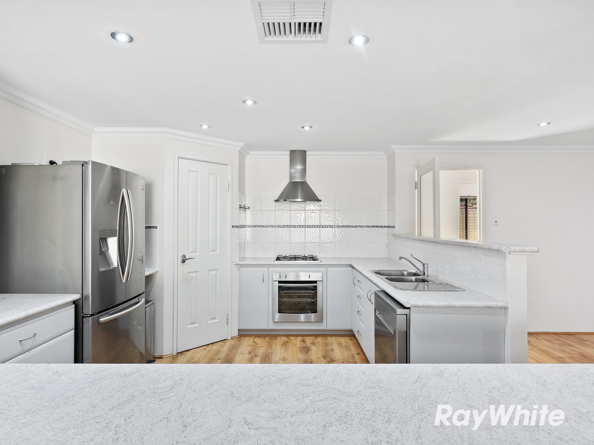 11 Stevenson Street, Dudley Park WA 6210, Dudley Park - Thumbnail 6