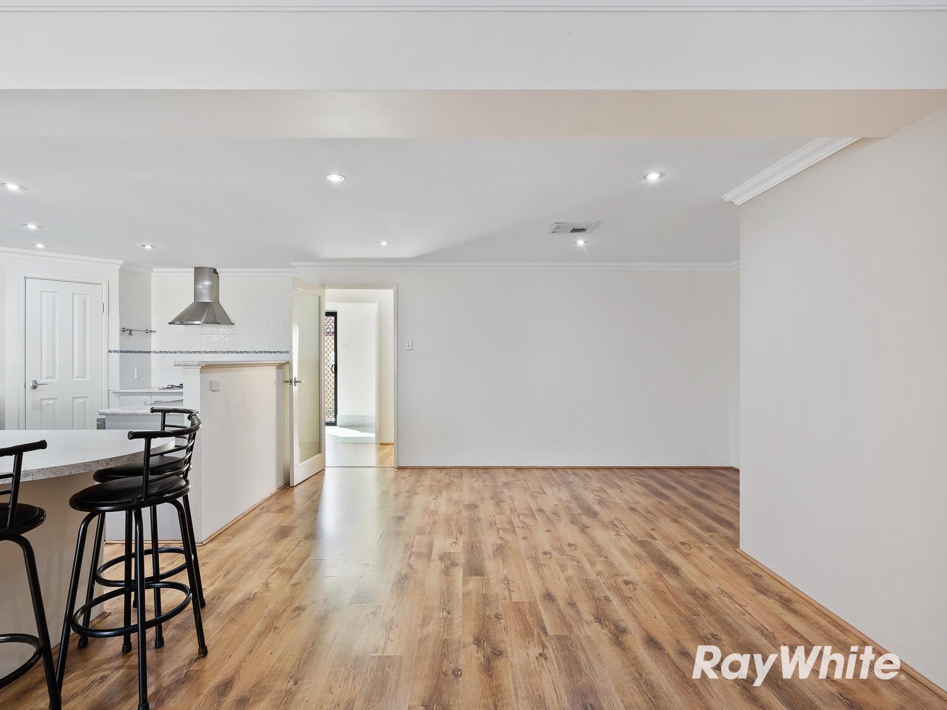 11 Stevenson Street, Dudley Park WA 6210, Dudley Park - Thumbnail 8