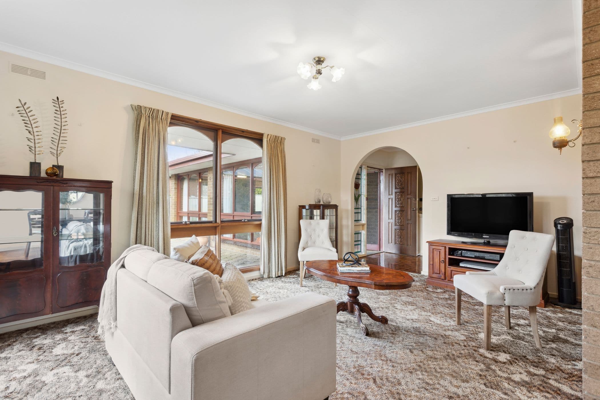 13 Simpson Street, Kyneton VIC 3444, Kyneton - Thumbnail 3