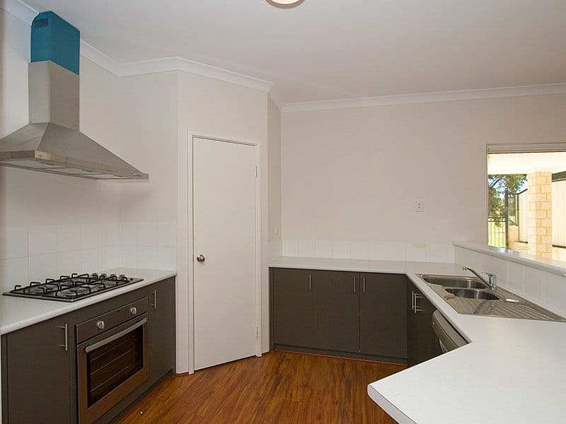 9 Lomita Link, CLARKSON WA 6030, Clarkson - Thumbnail 3