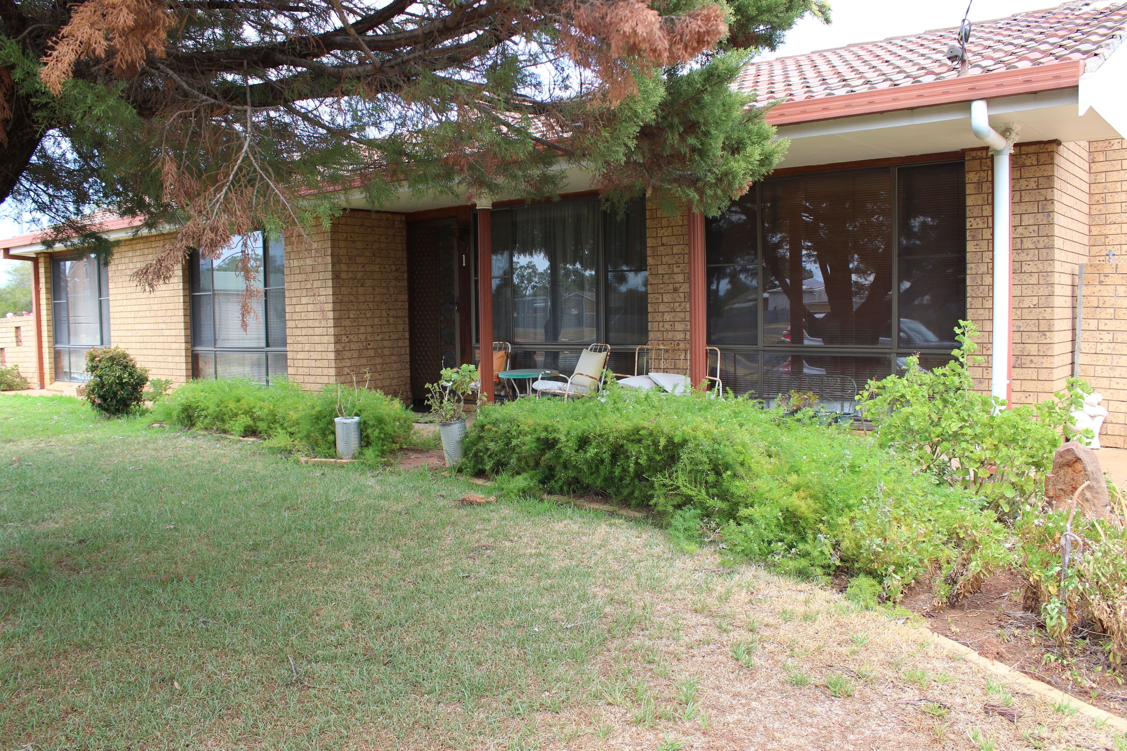 1 Iris Street, Gilgandra - Image 1