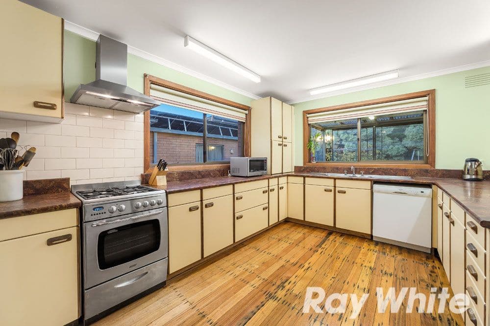 2 Catherine Street, Boronia VIC 3155, Boronia - Thumbnail 4