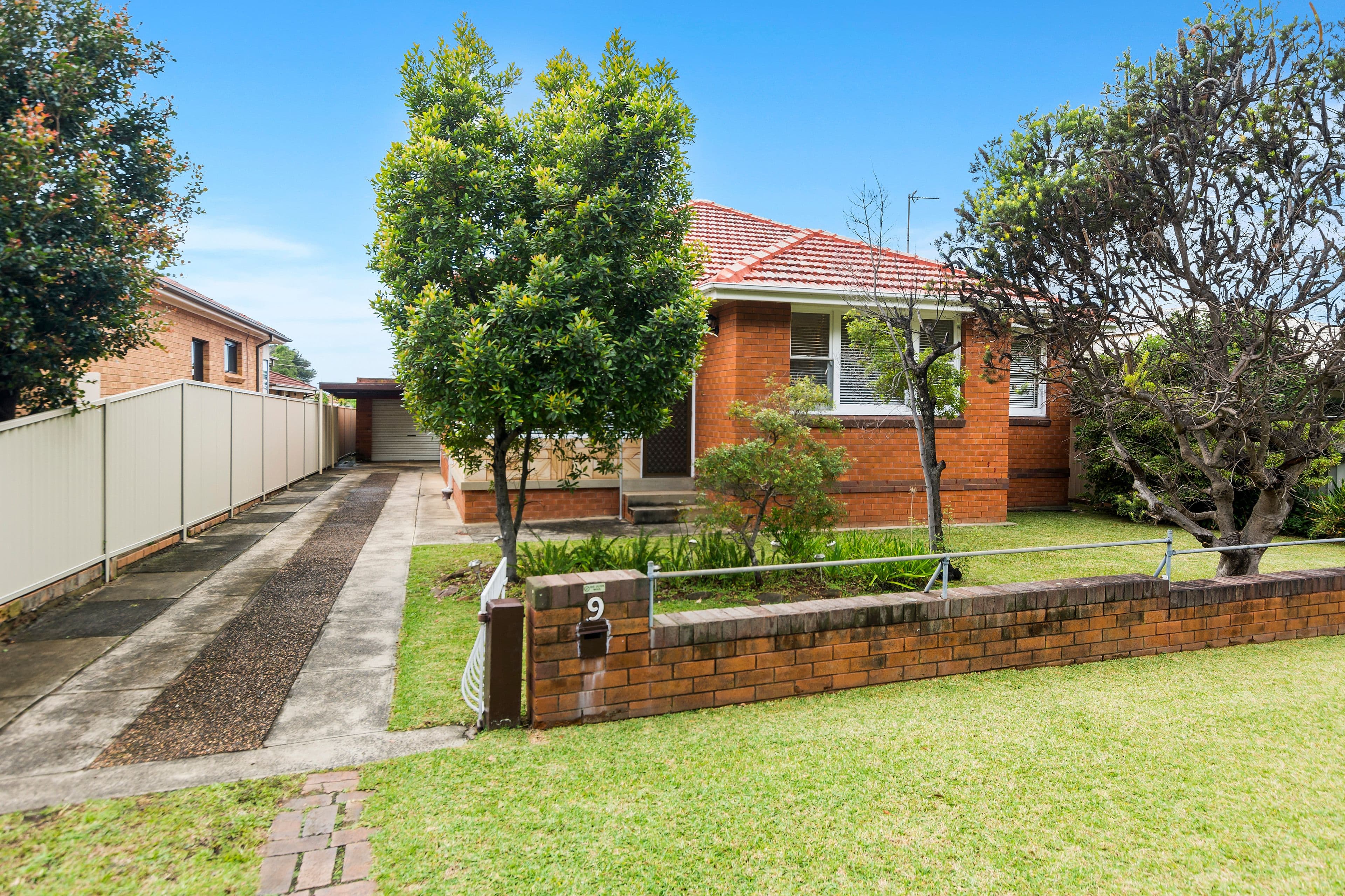 9 Chenhalls Street, Woonona - Image 1