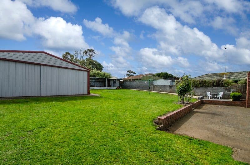 7 Eltolla Court, Mount Gambier SA 5290, Mount Gambier - Thumbnail 2