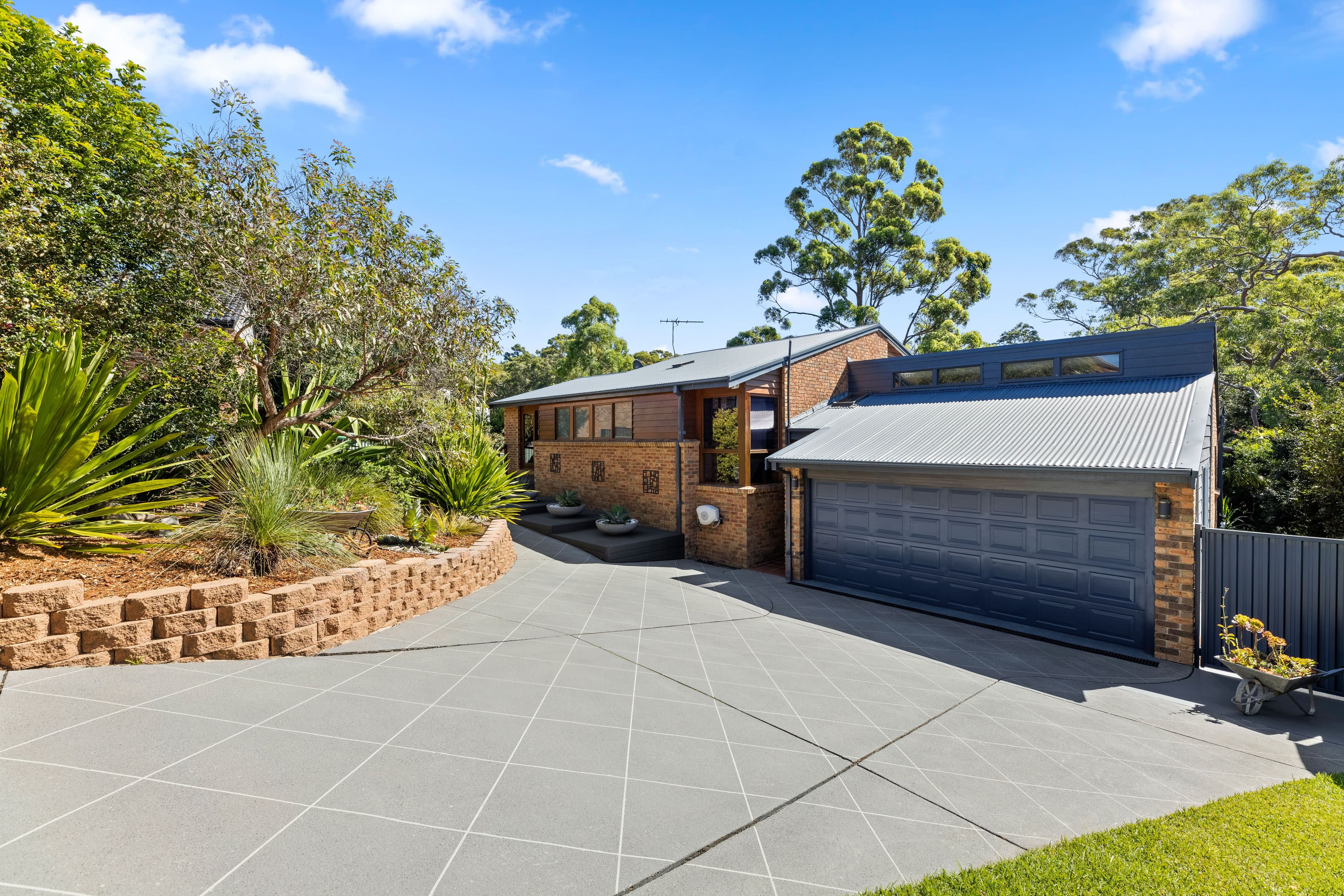 8 Hatton Place, Barden Ridge NSW 2234, Barden Ridge - Image 1