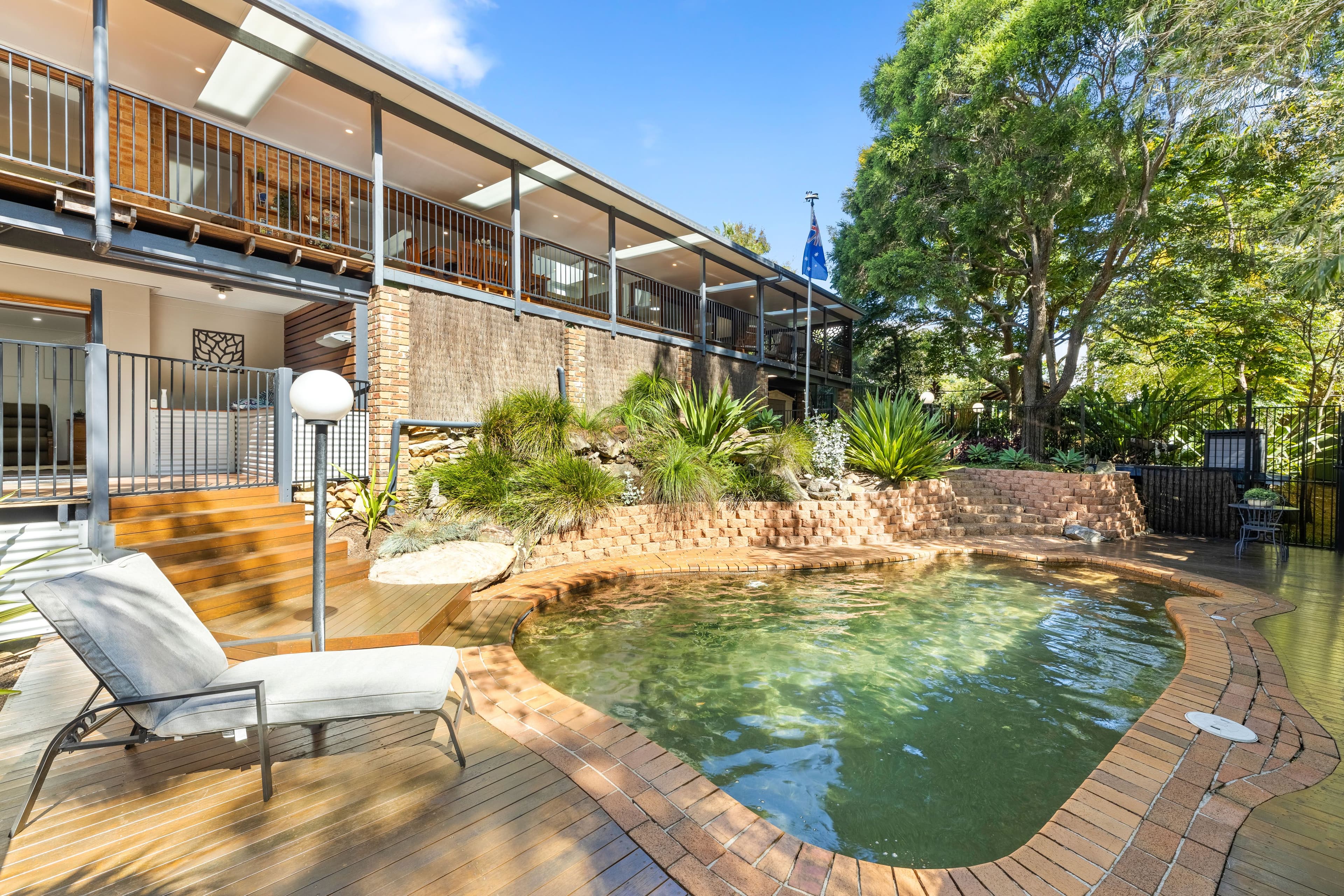8 Hatton Place, Barden Ridge NSW 2234, Barden Ridge - Thumbnail 2