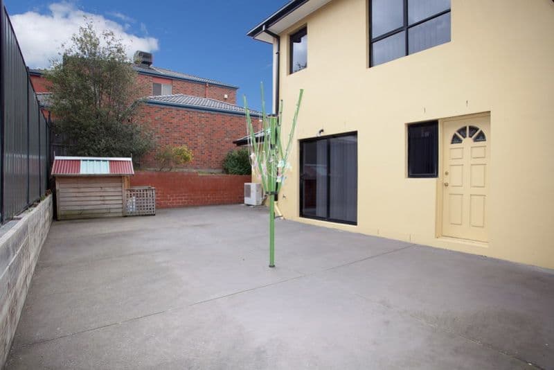 12 Stagecoach Boulevard, SOUTH MORANG VIC 3752, South Morang - Thumbnail 4