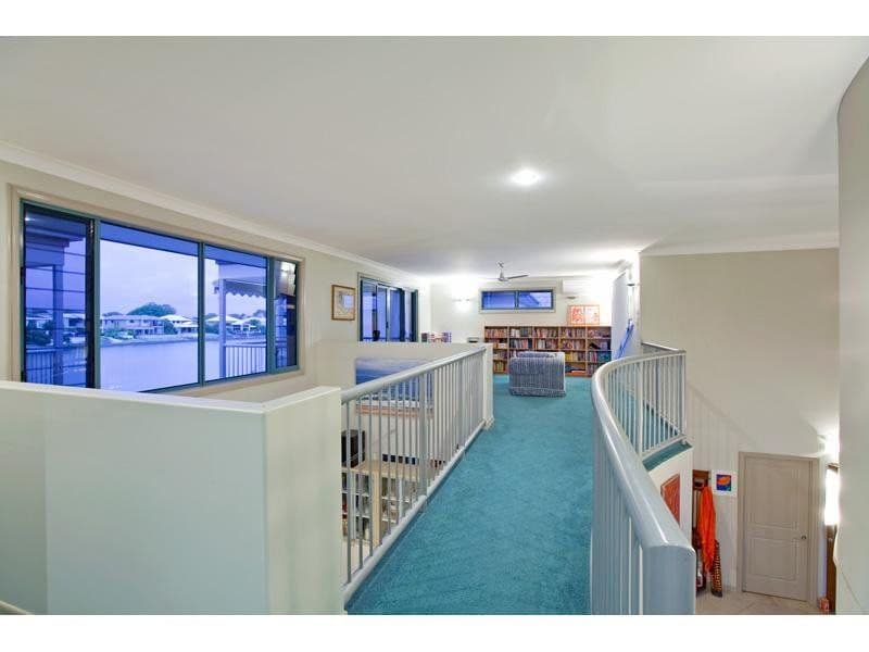 18 Helena Street, WELLINGTON POINT QLD 4160, Wellington Point - Thumbnail 7
