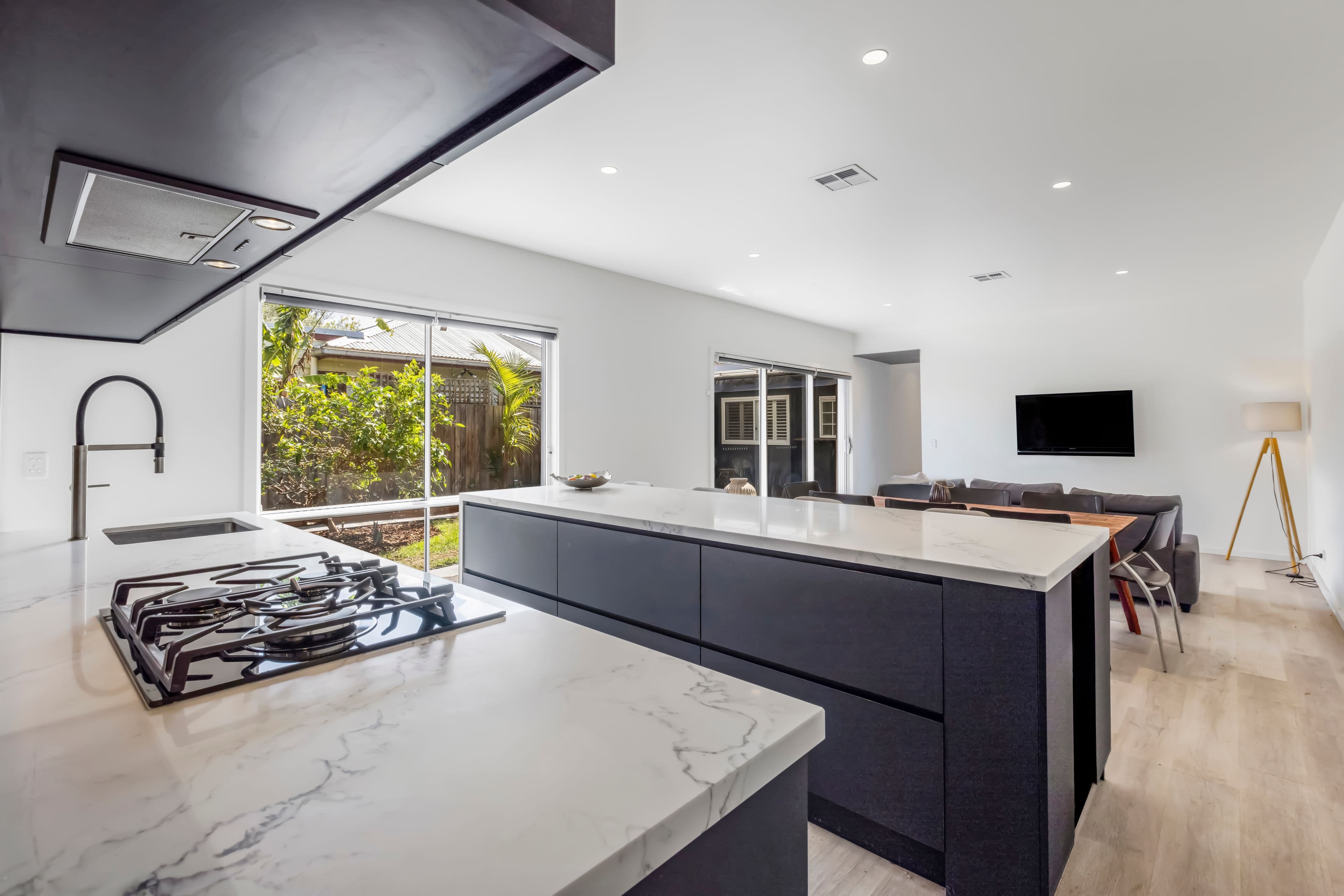 23 Croker Street, Newport VIC 3015, Newport - Thumbnail 2