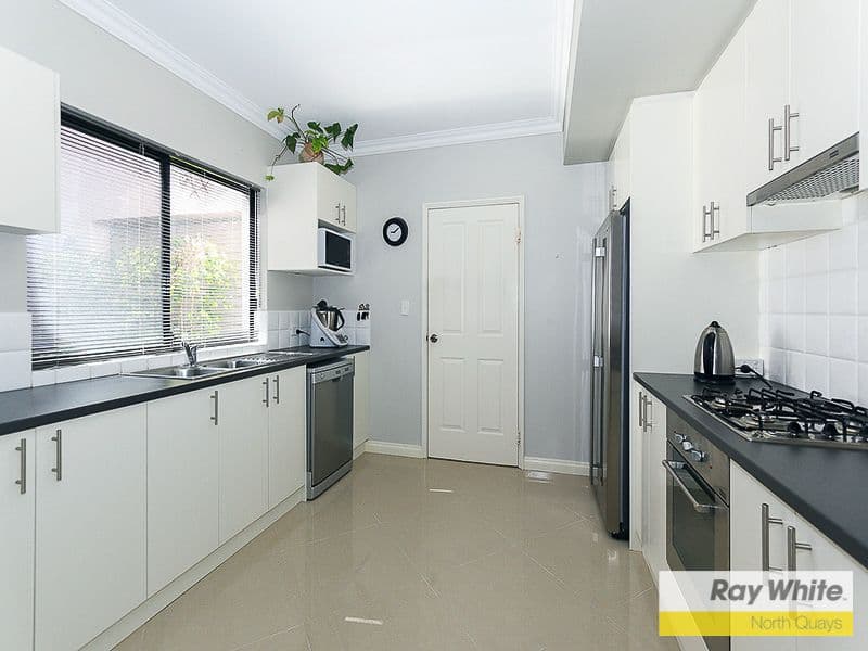 16 Penelope Place, Innaloo WA 6018, Innaloo - Thumbnail 5