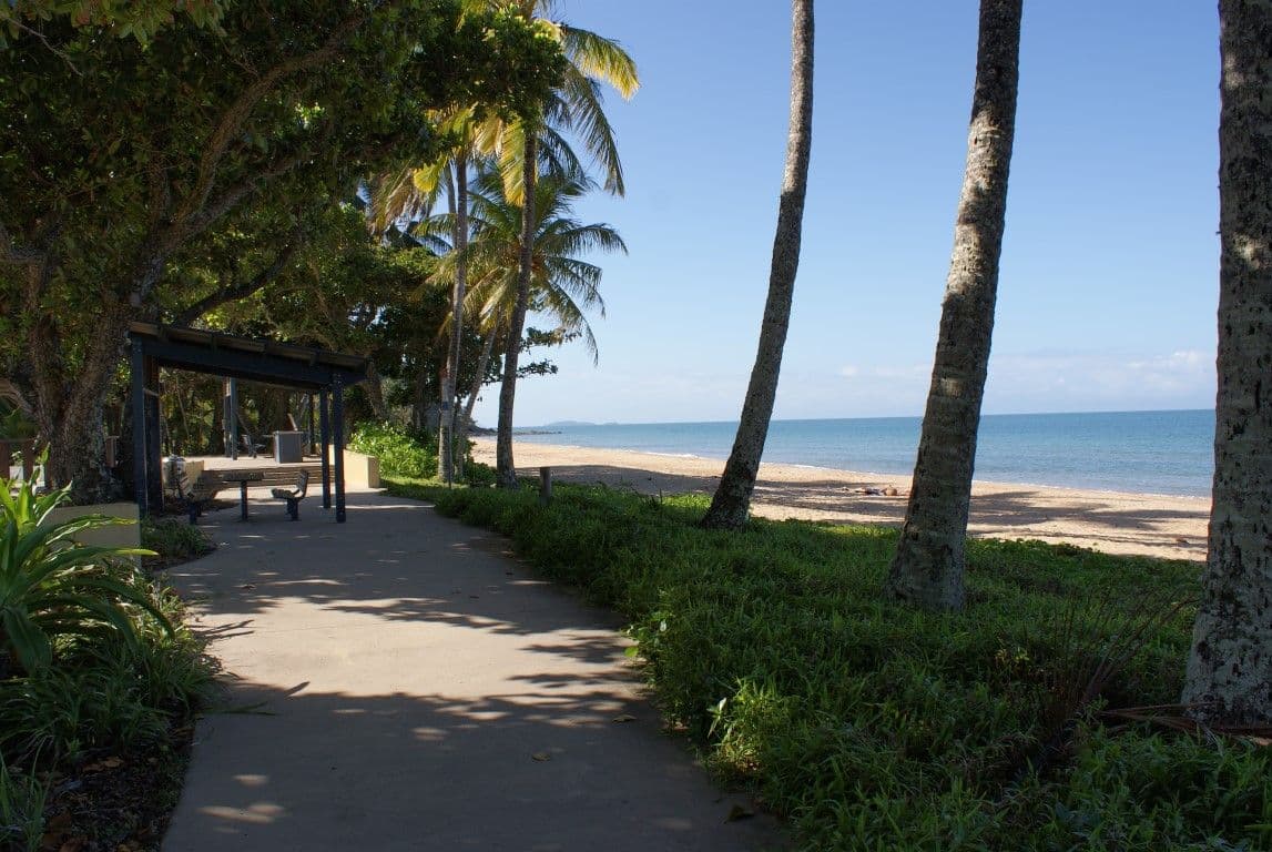 20 Pioneer Street, Bingil Bay QLD 4852, Bingil Bay - Thumbnail 3