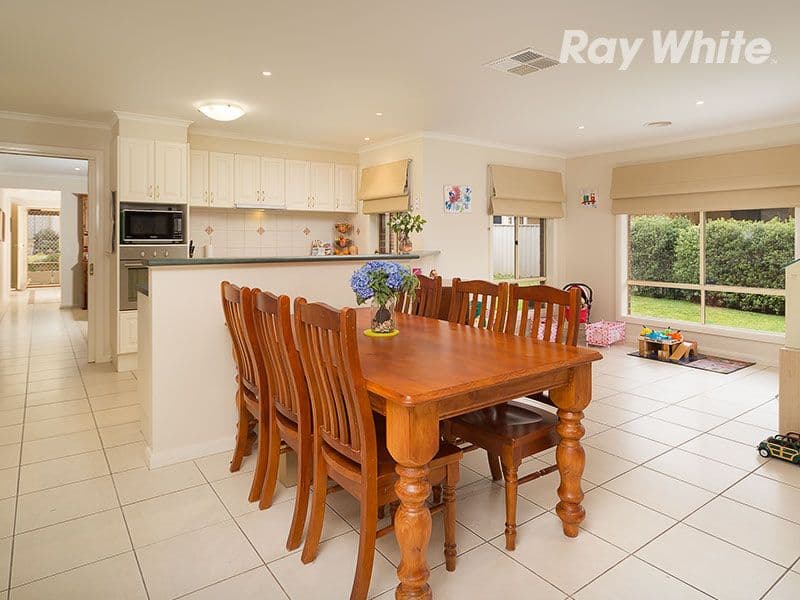 15 Dillagar Place, LAVINGTON NSW 2641, Lavington - Thumbnail 4