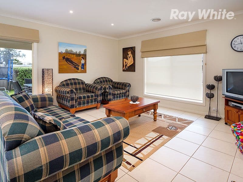 15 Dillagar Place, LAVINGTON NSW 2641, Lavington - Thumbnail 5