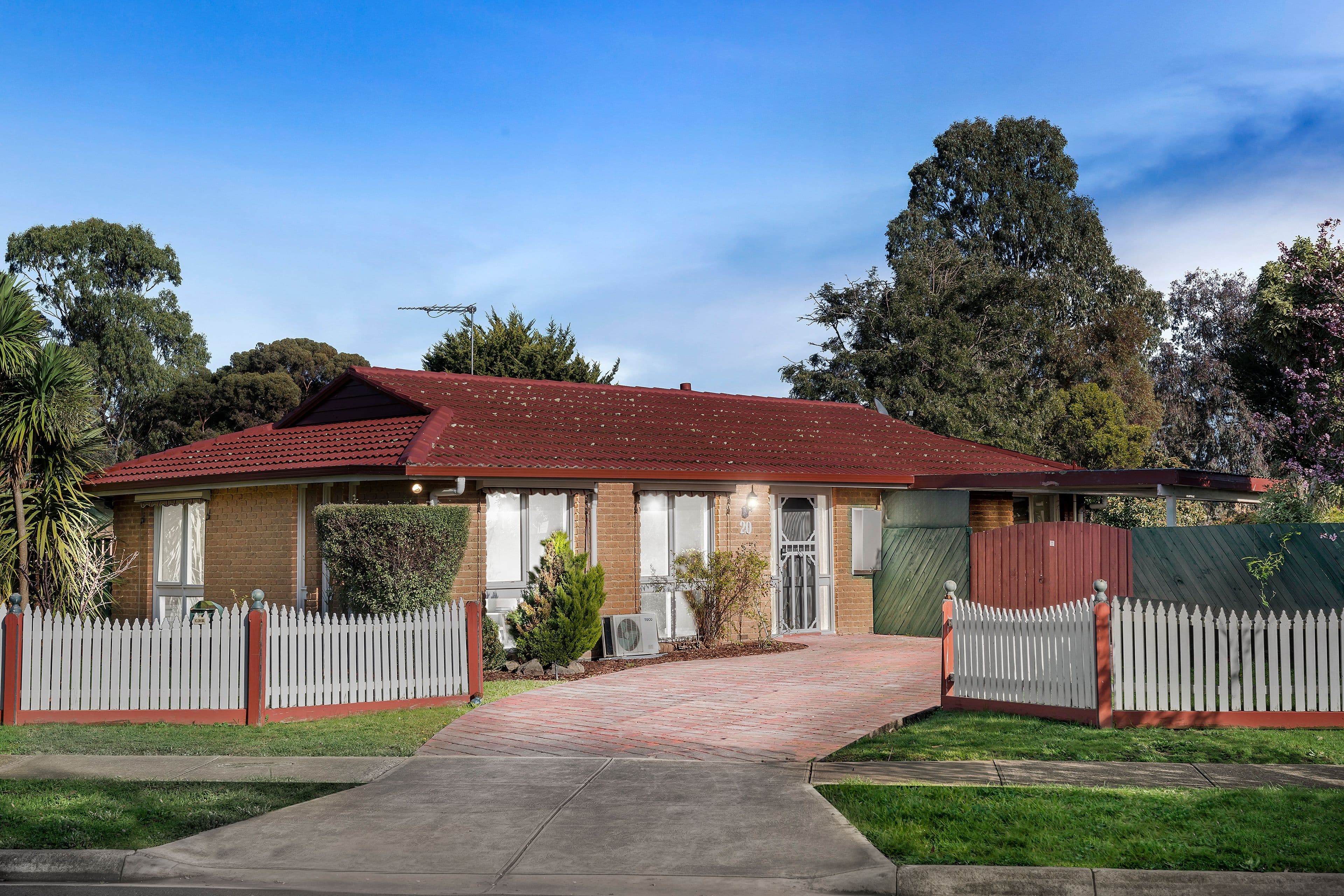 20 Gleneagles Drive, Sunbury VIC 3429, Sunbury - Image 1