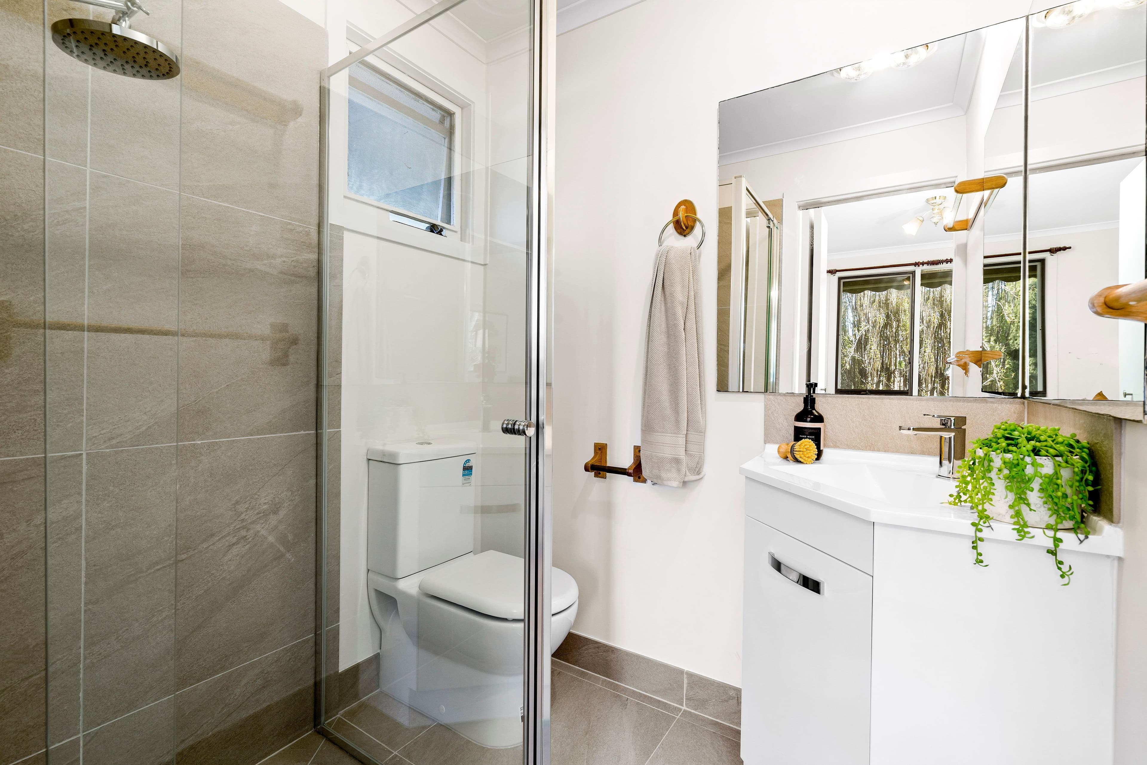 20 Gleneagles Drive, Sunbury VIC 3429, Sunbury - Thumbnail 6